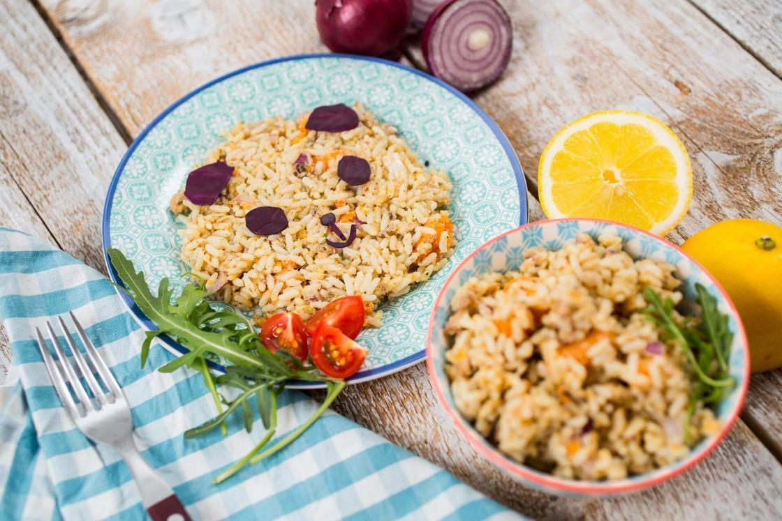Proteinska obrok salata sa pirinčem