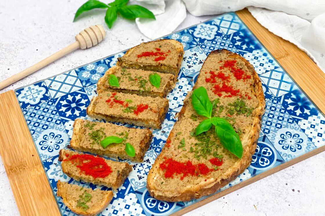 namazodpečuraka, kzn, klubzdravihnavika, isc, klubzdravihnavika, kzn, icebergsalatcentar, isc, zdrava ishrana, zdravi recepti, zdrav namaz, vege namaz od pečuraka, veganluk